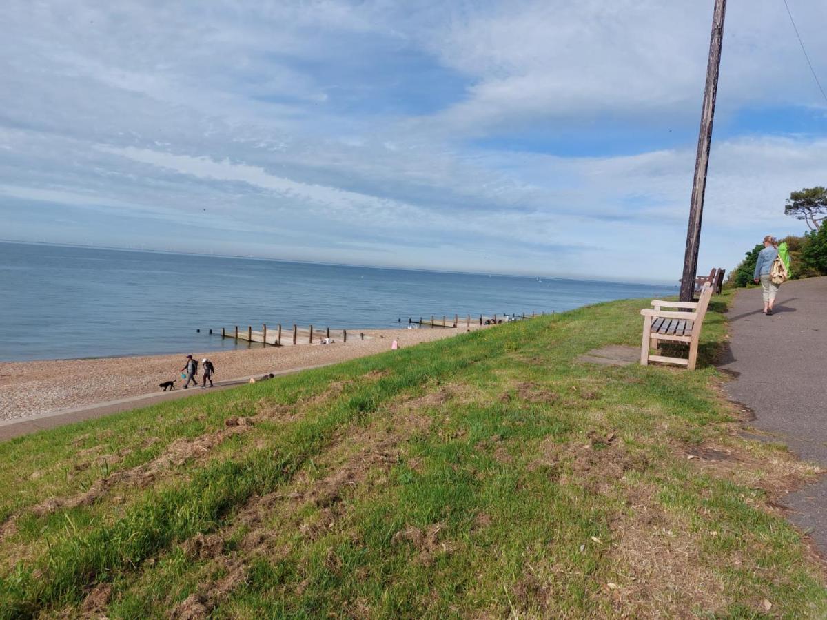 Inviting 1-Bed Apartment In Herne Bay Exteriör bild