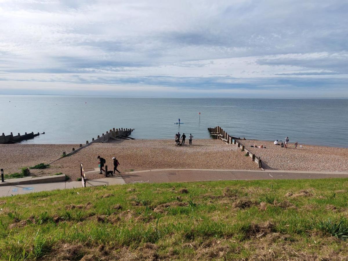 Inviting 1-Bed Apartment In Herne Bay Exteriör bild